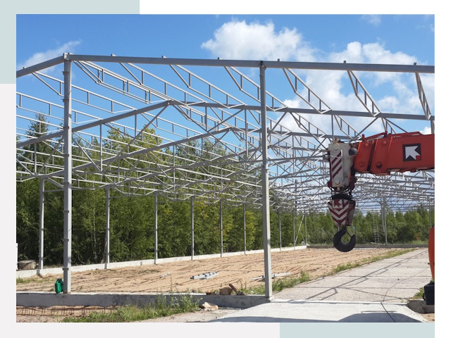 Строительство конюшен в Находка от 619 руб. под ключ