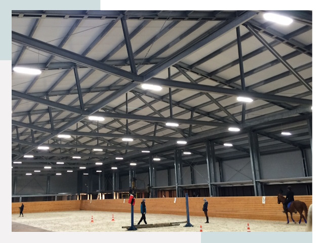 Строительство конных манежей от 619 руб в Находка