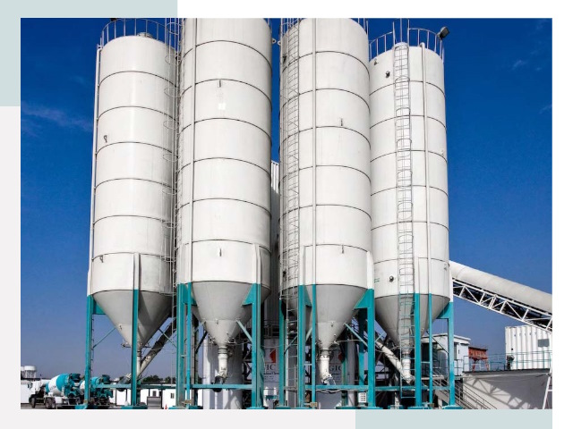 Строительство цементных силосов в Находке
