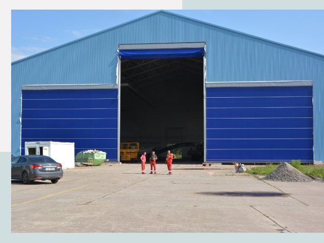 Ангарные ворота в Находка от СтальСтрой-Нхд по цене 619 руб.